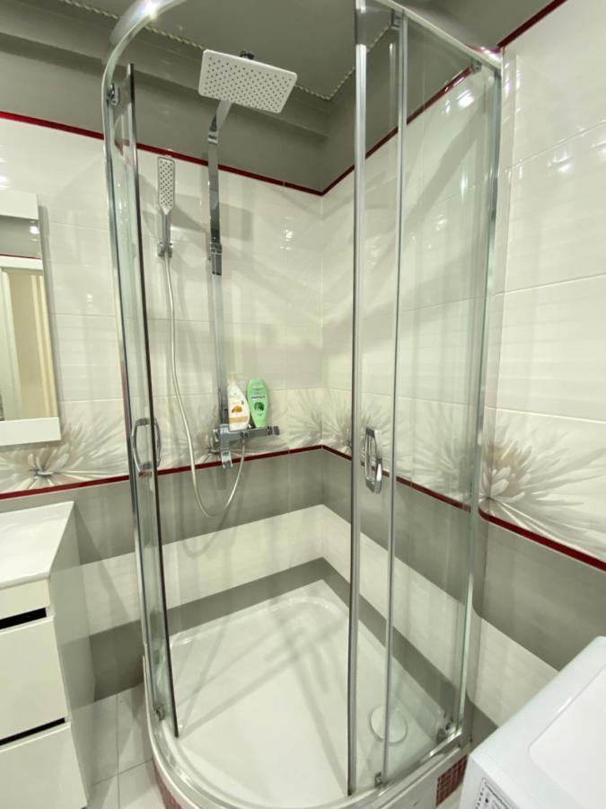 Two Bedroom Large Apartment In Chisinau Eksteriør bilde